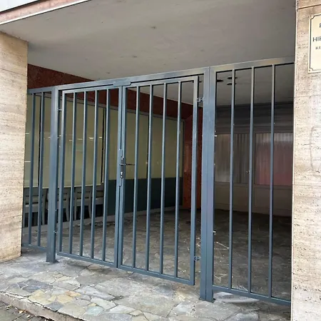 Imperial Апартаменты Дьёр